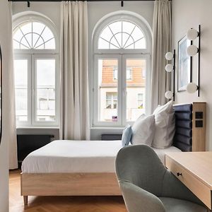 Camera standard con letto king size